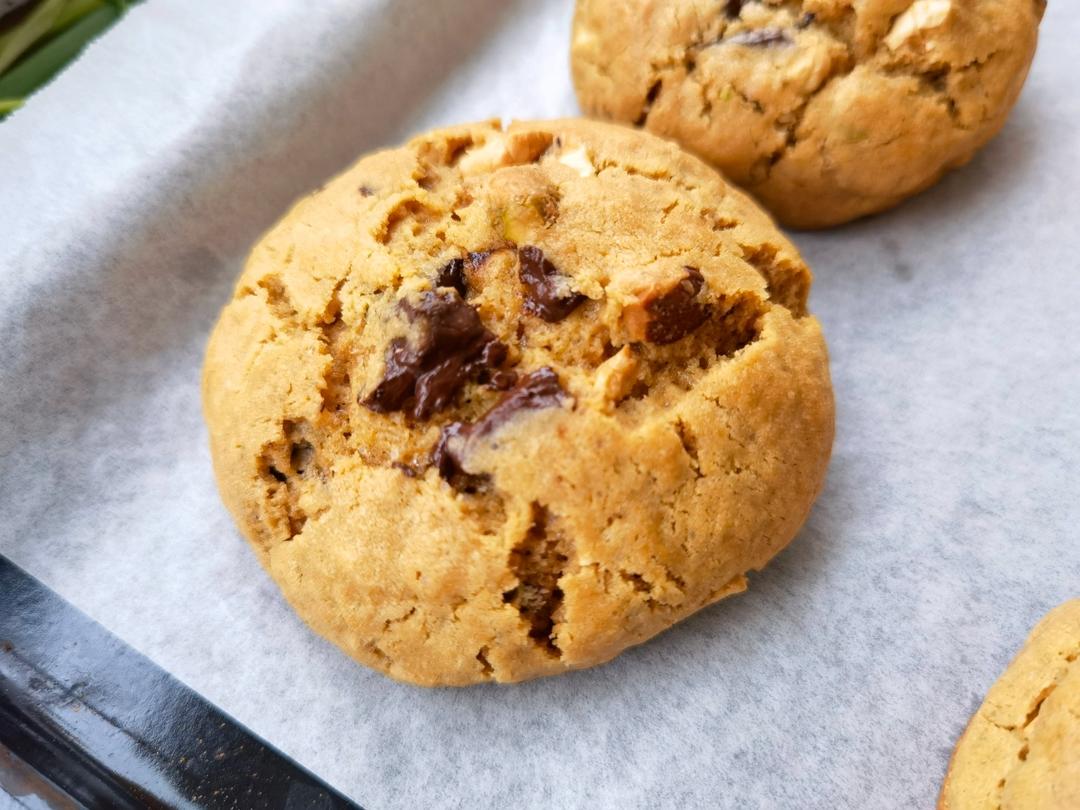 纽约客疯狂追捧的Levain Bakery经典核桃巧克力曲奇