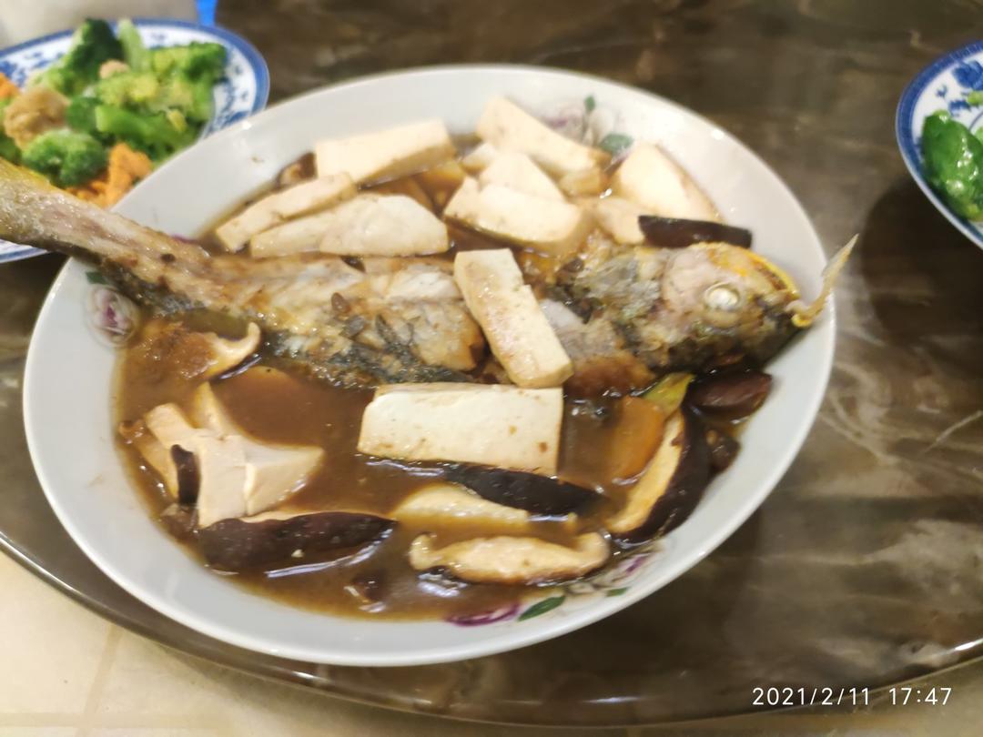 豆腐鱼头汤煲（滋补养身）