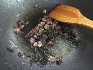 梅干菜腊肉馄饨皮糯米烧麦的做法 步骤4