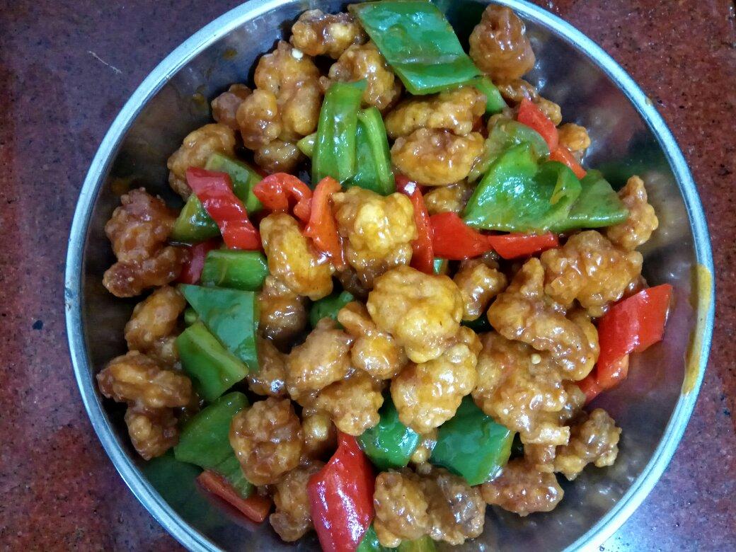 【菠萝咕噜肉】