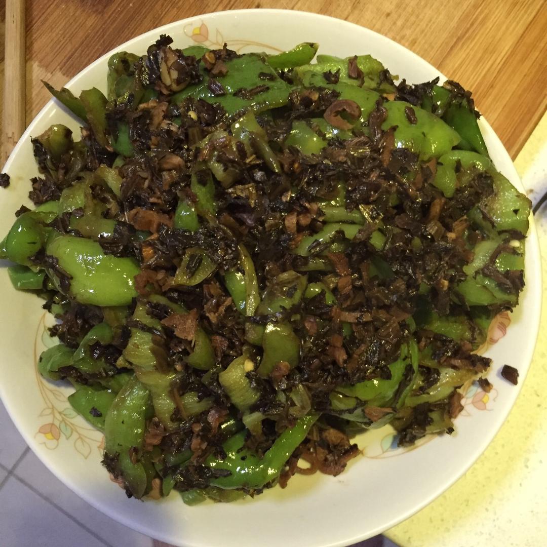 betty恵做的梅干菜炒青椒