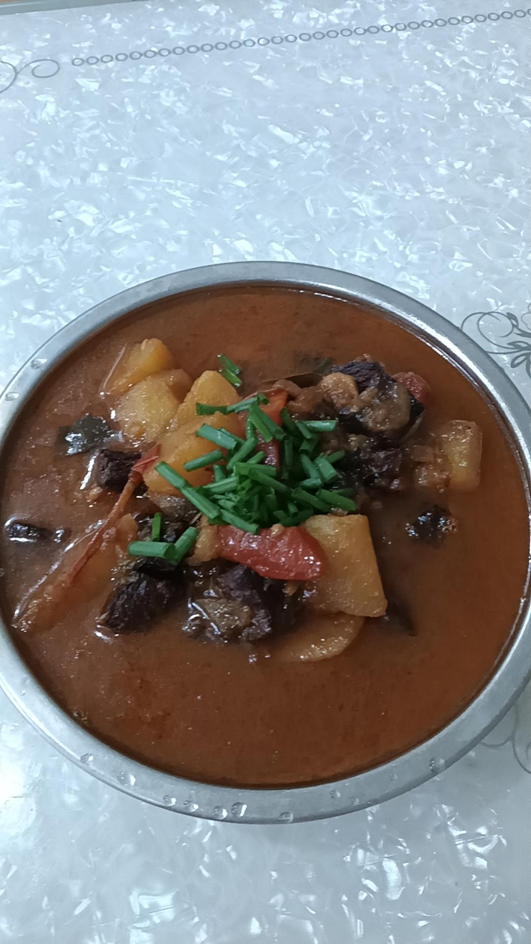 番茄土豆炖牛腩