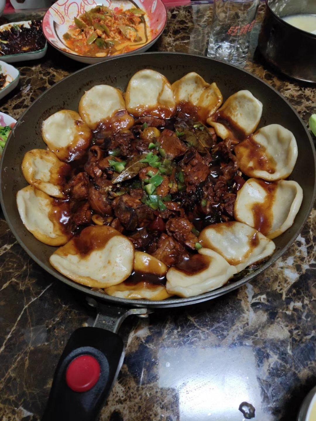 地锅鸡+自制红油【曼食慢语】