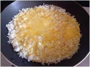 低卡快手糙米蛋饼的做法 步骤4