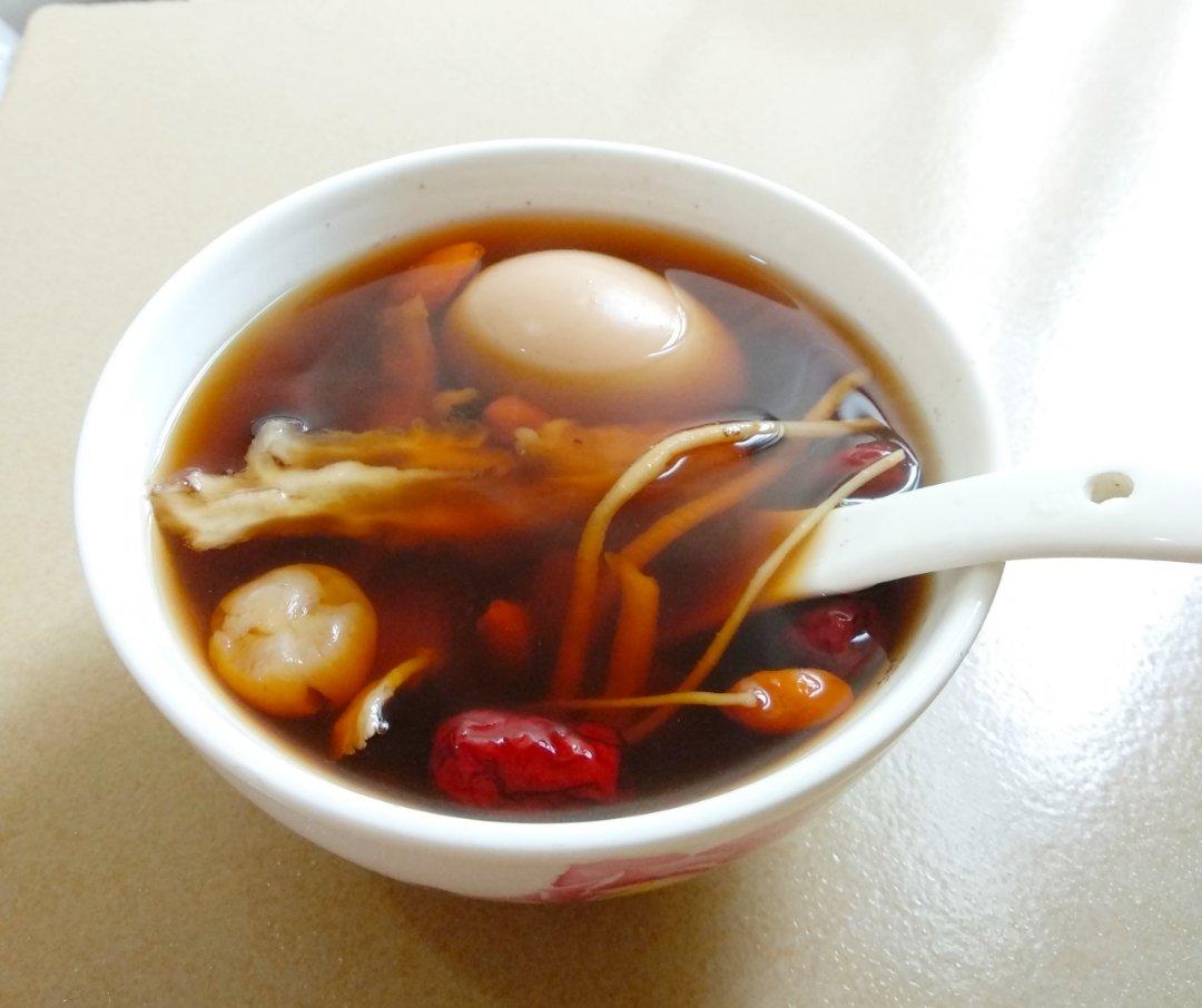 当归红枣鸡蛋