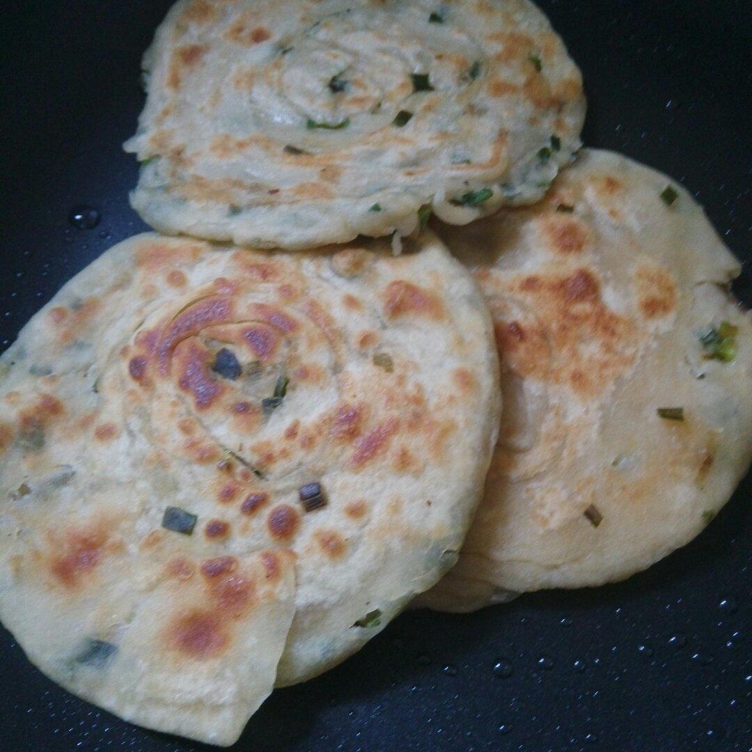 家常葱油饼