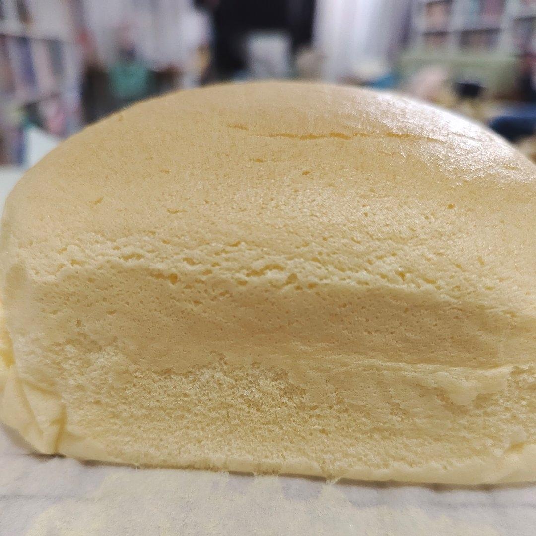 堪比柯基屁股
爆浆芝士🧀古早蛋糕