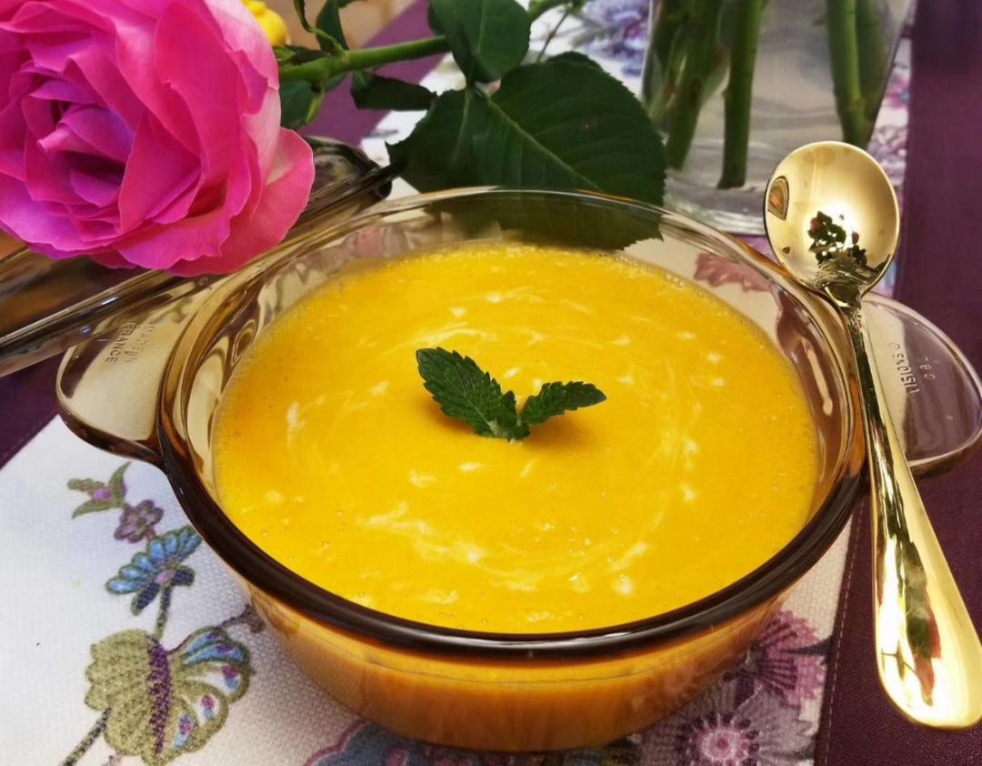 99爱做饭的camille做的奶香南瓜羹