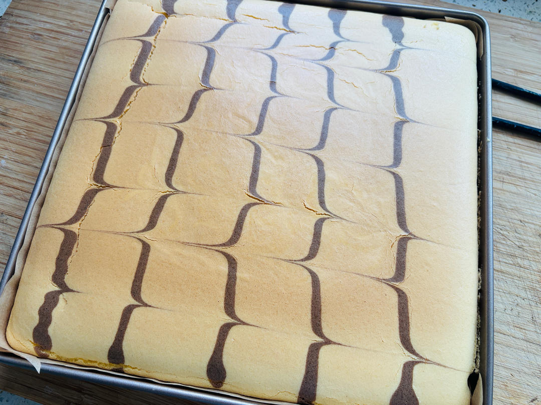 千叶纹戚风切块蛋糕