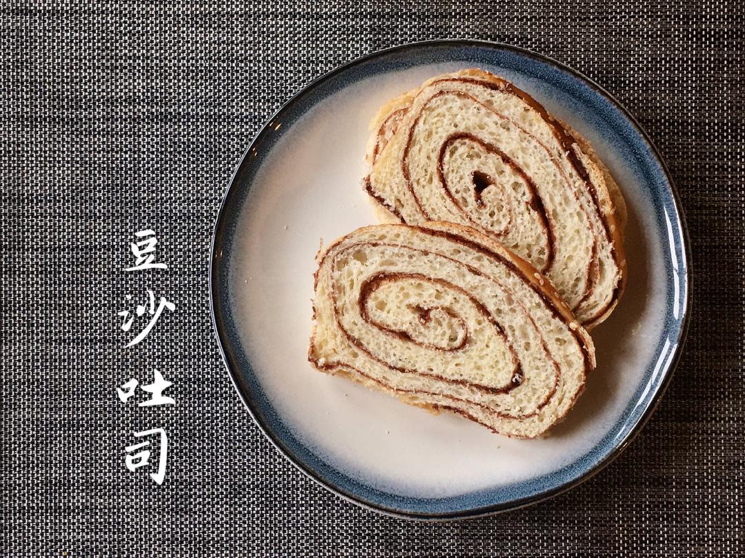 豆沙吐司