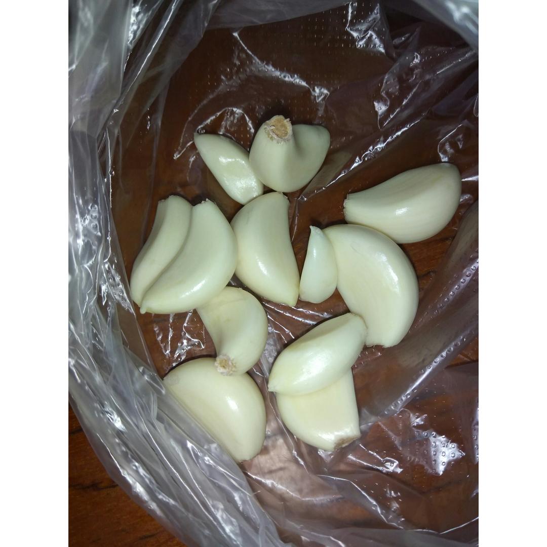 3秒快速剥蒜法