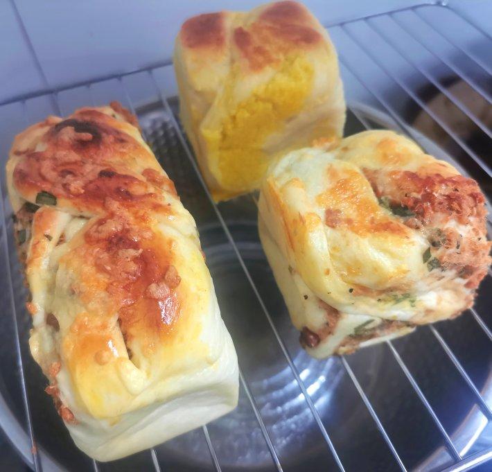 超好吃的肉松面包