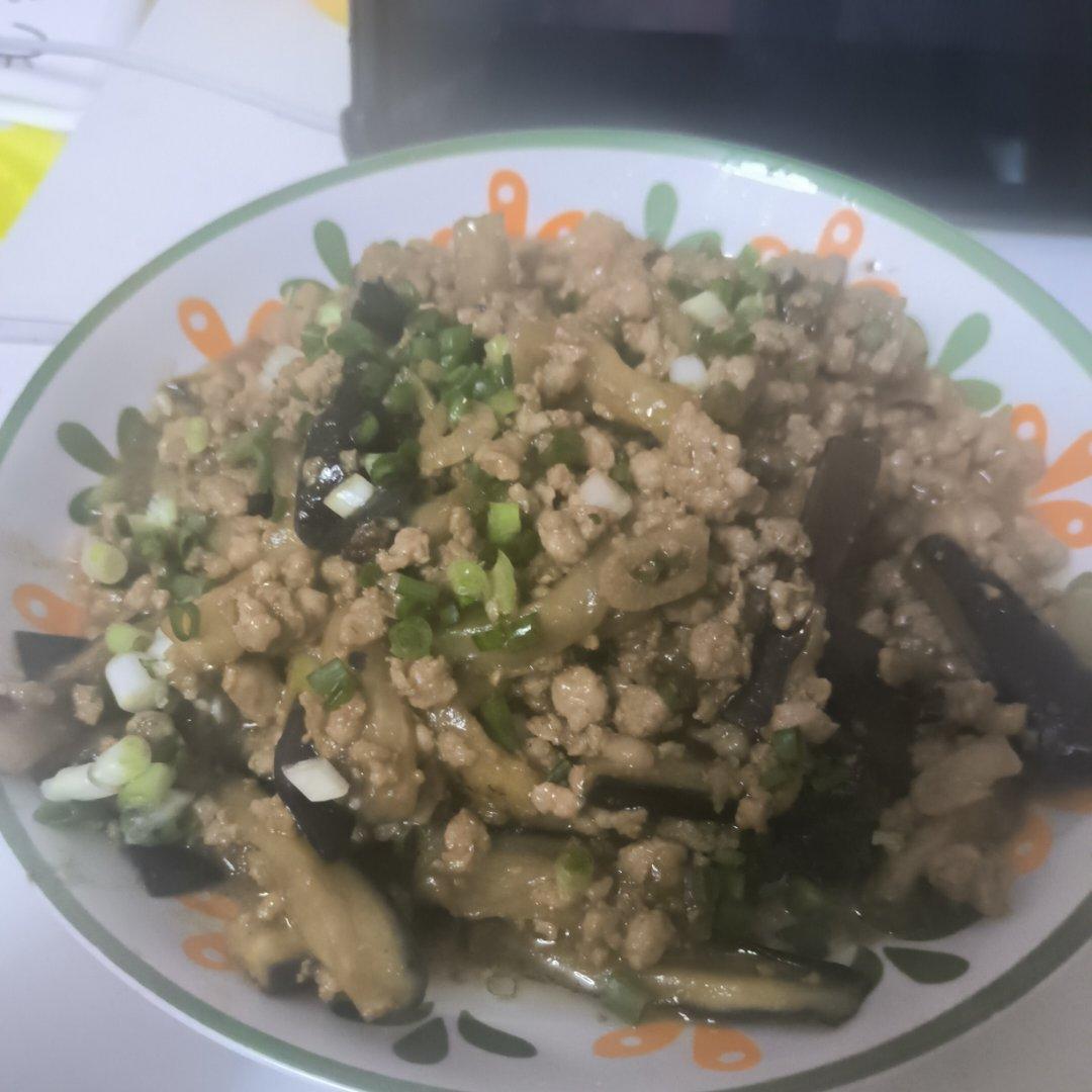 不油炸不变色不加水肉沫茄子