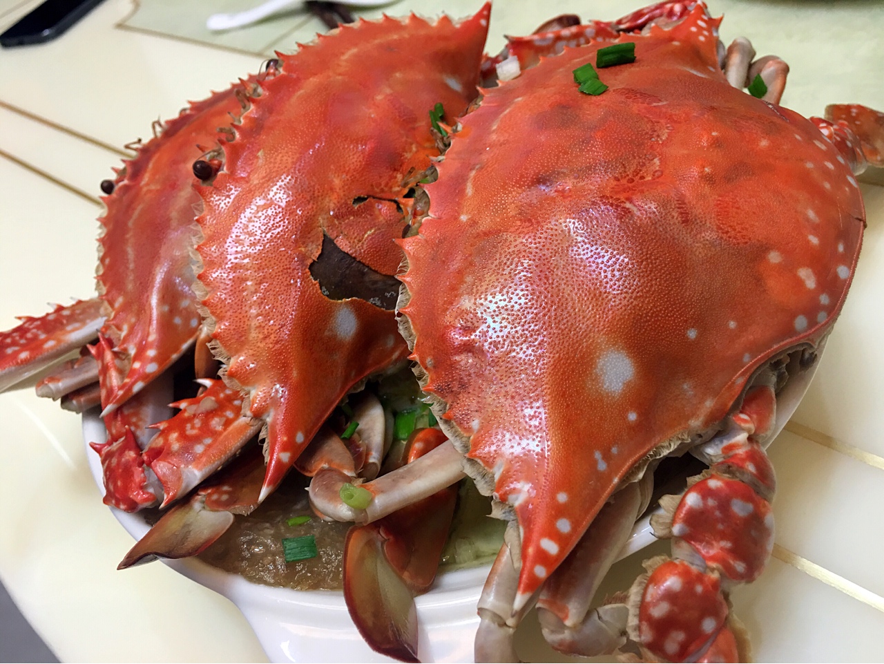 菜圆蒸螃蟹的做法