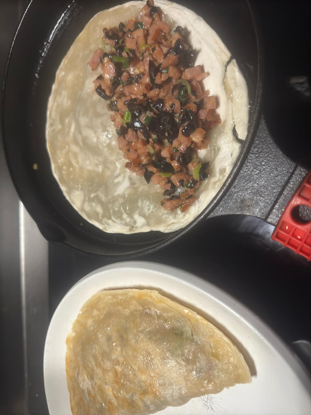 快手早餐~手抓饼吃法1（手抓饼包蛋）