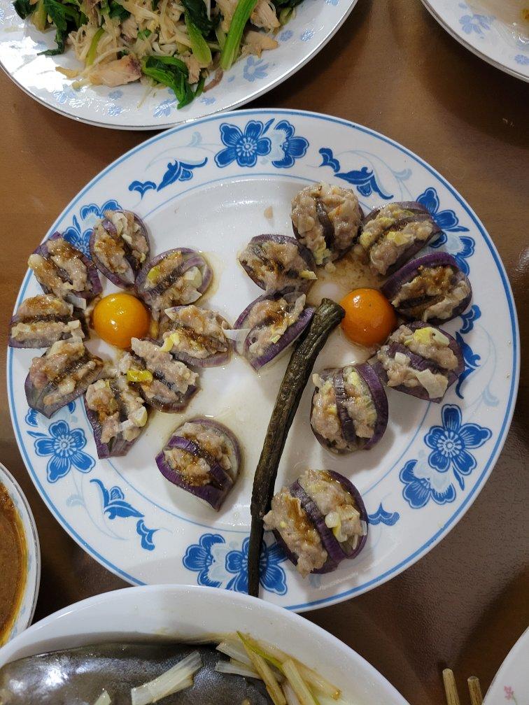 新年很给面的菜～茄子百合花