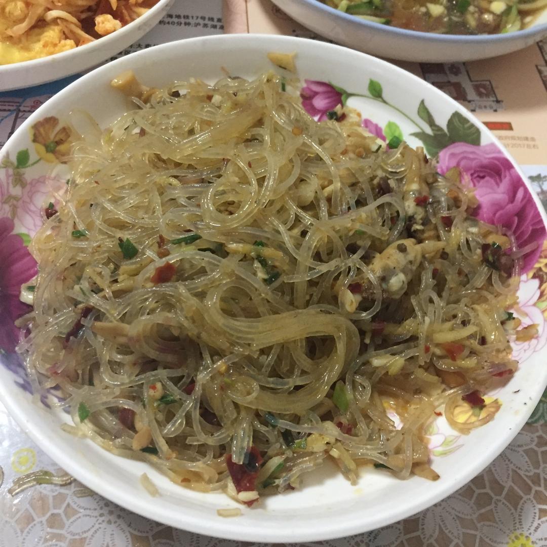 蒜蓉粉丝爆炒蛏子