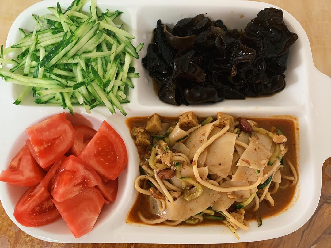 接地气，新手减肥餐