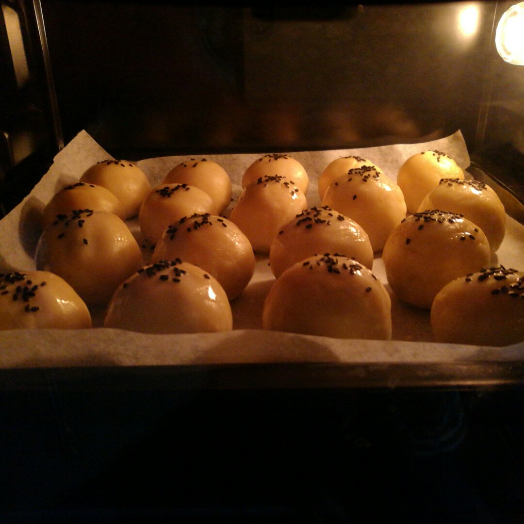 蛋黄酥酥酥（超级奶香黄油版）