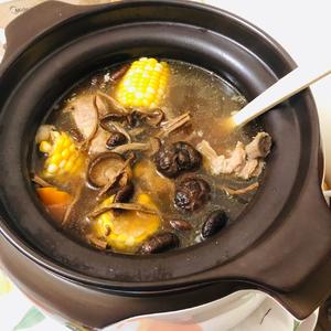 老广菜单每周必备汤水15「茶树菇排骨汤」绝绝子的做法 步骤5
