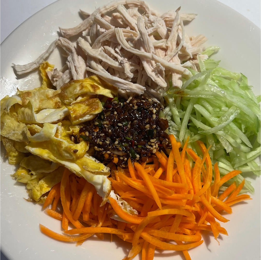 鸡丝凉面(快手菜)