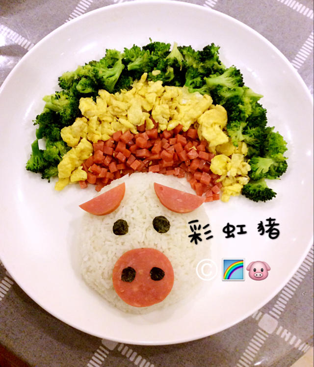 创意小猪咖喱饭团