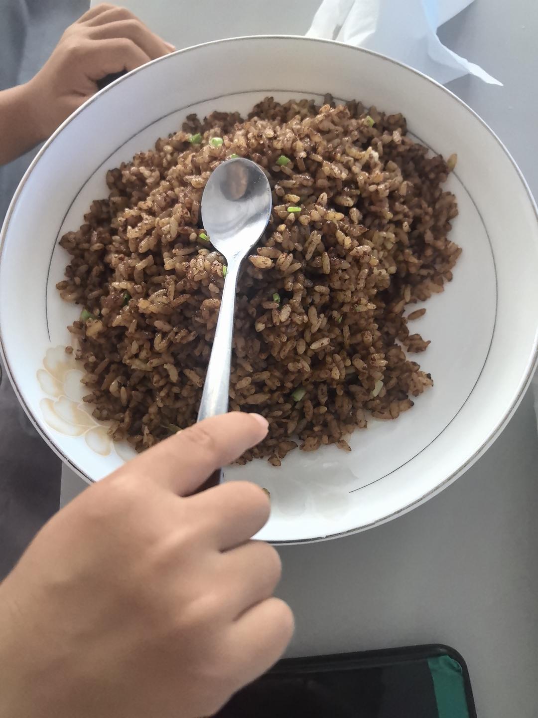 零失败颗粒分明、超香的猪油葱香酱油炒饭