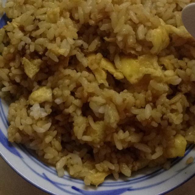 傻瓜版酱油炒饭
