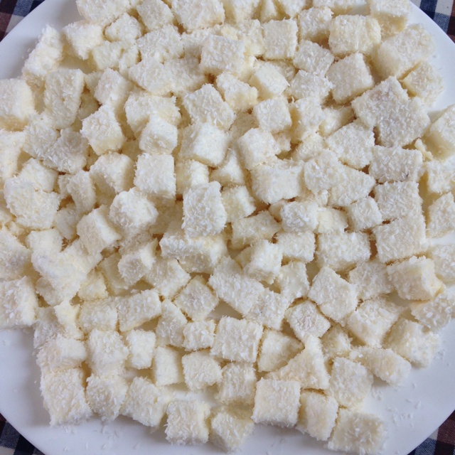 完胜85度C牛奶椰丝小方