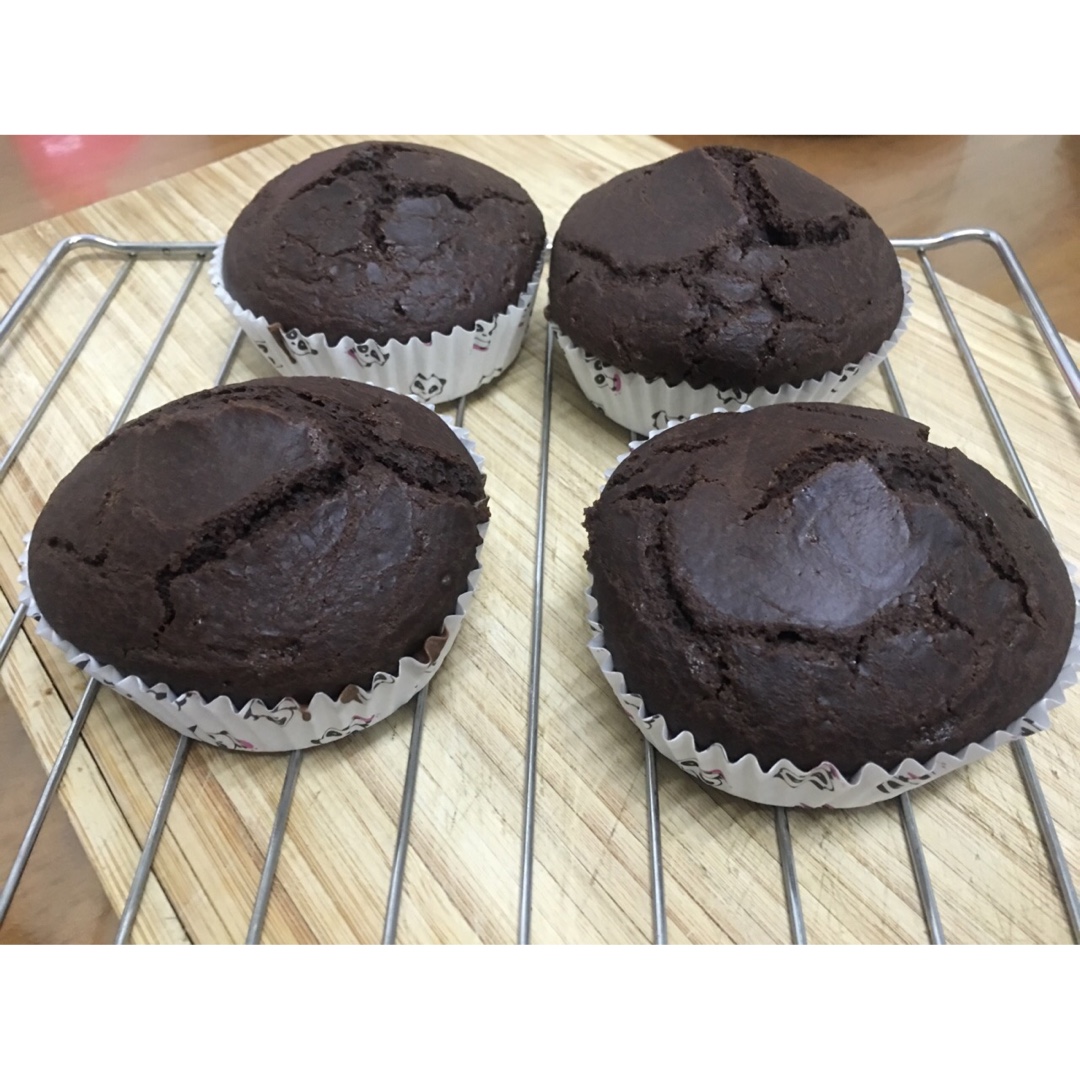 美国传统巧克力蛋糕！超级简单