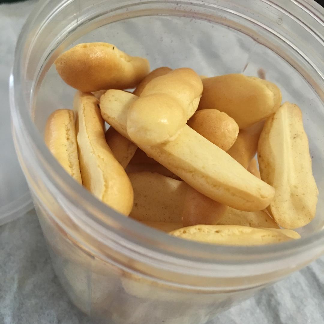 宝宝辅食：蛋糕酥脆饼干？-12M+