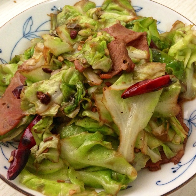 阿婆手撕包菜
