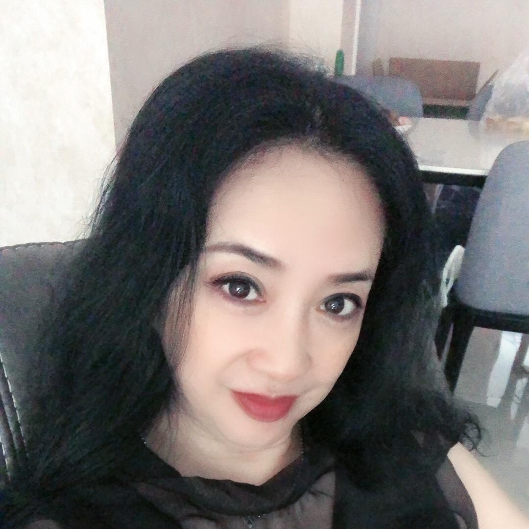 爱生活的毛毛