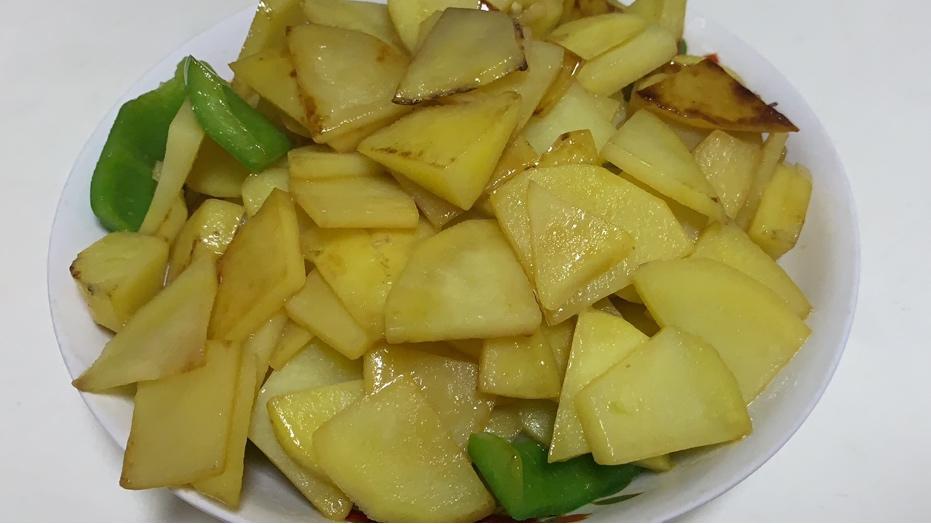 懒人版青椒土豆片