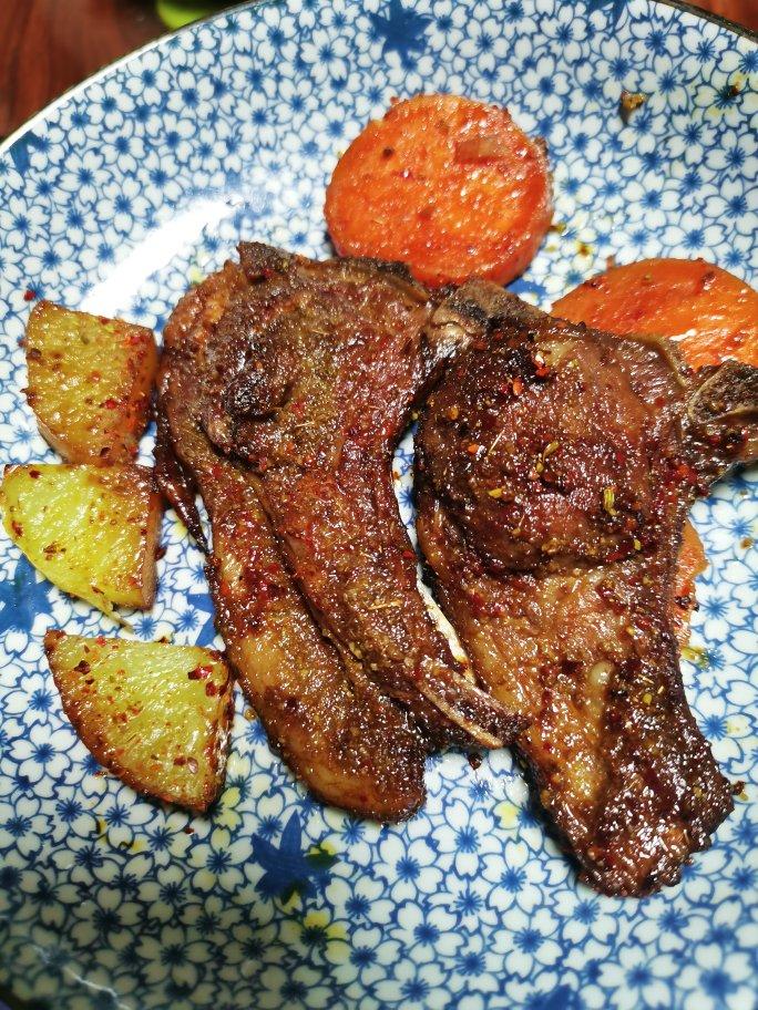 超好吃的烤羊排烤箱版