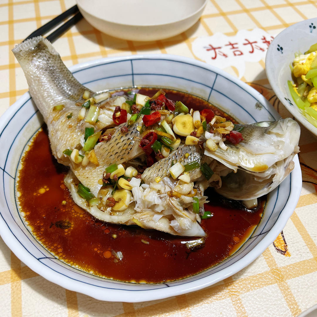 清蒸鲈鱼