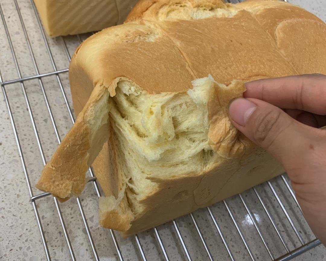 纯奶手撕吐司的做法 步骤1