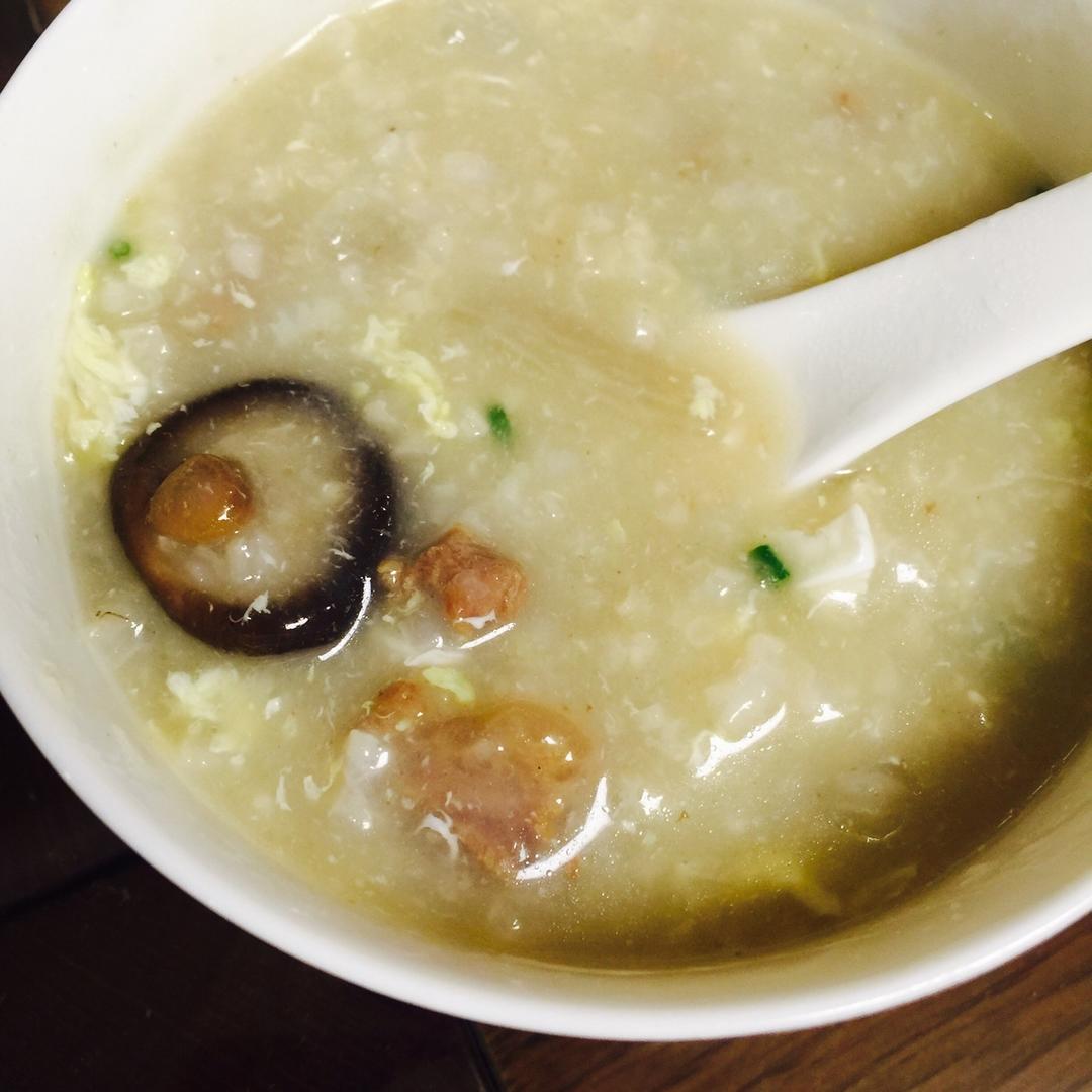 麻缺做的牛肉蛋花粥