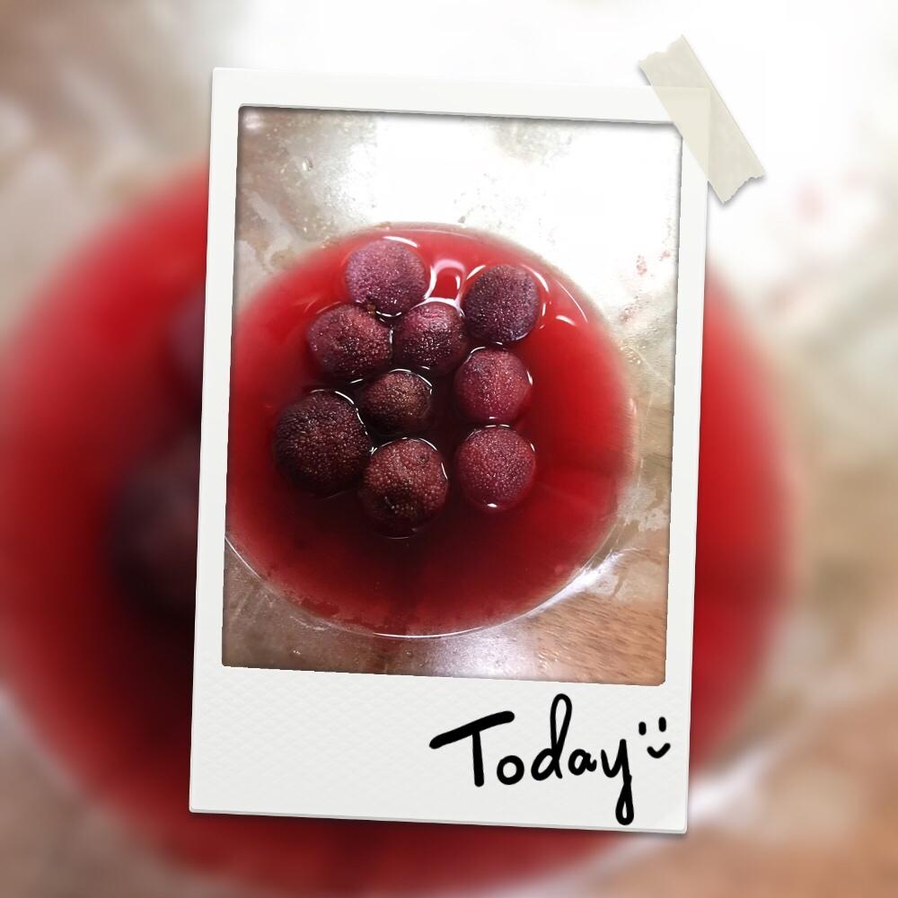 简单易做夏季解暑消食的冰镇杨梅汤的做法