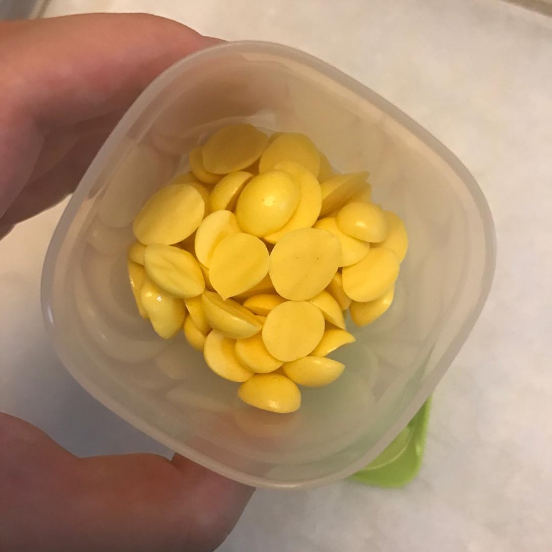 入口即化的无添加蛋黄溶豆