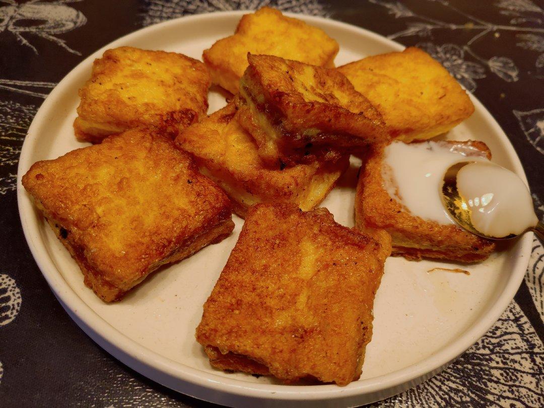 港式西多士，面包与鸡蛋牛奶的完美搭配！