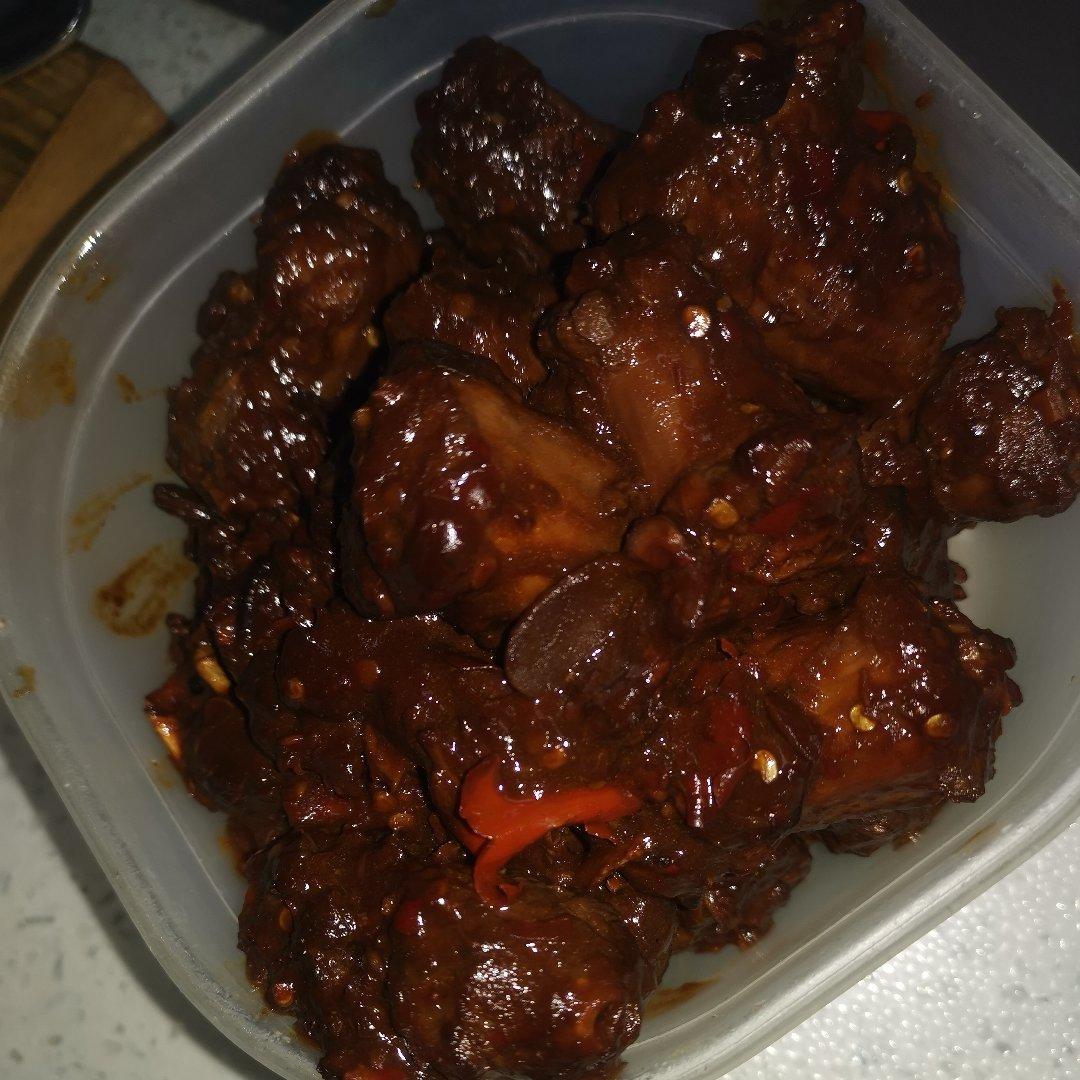 周黑鸭版麻辣鸭脖