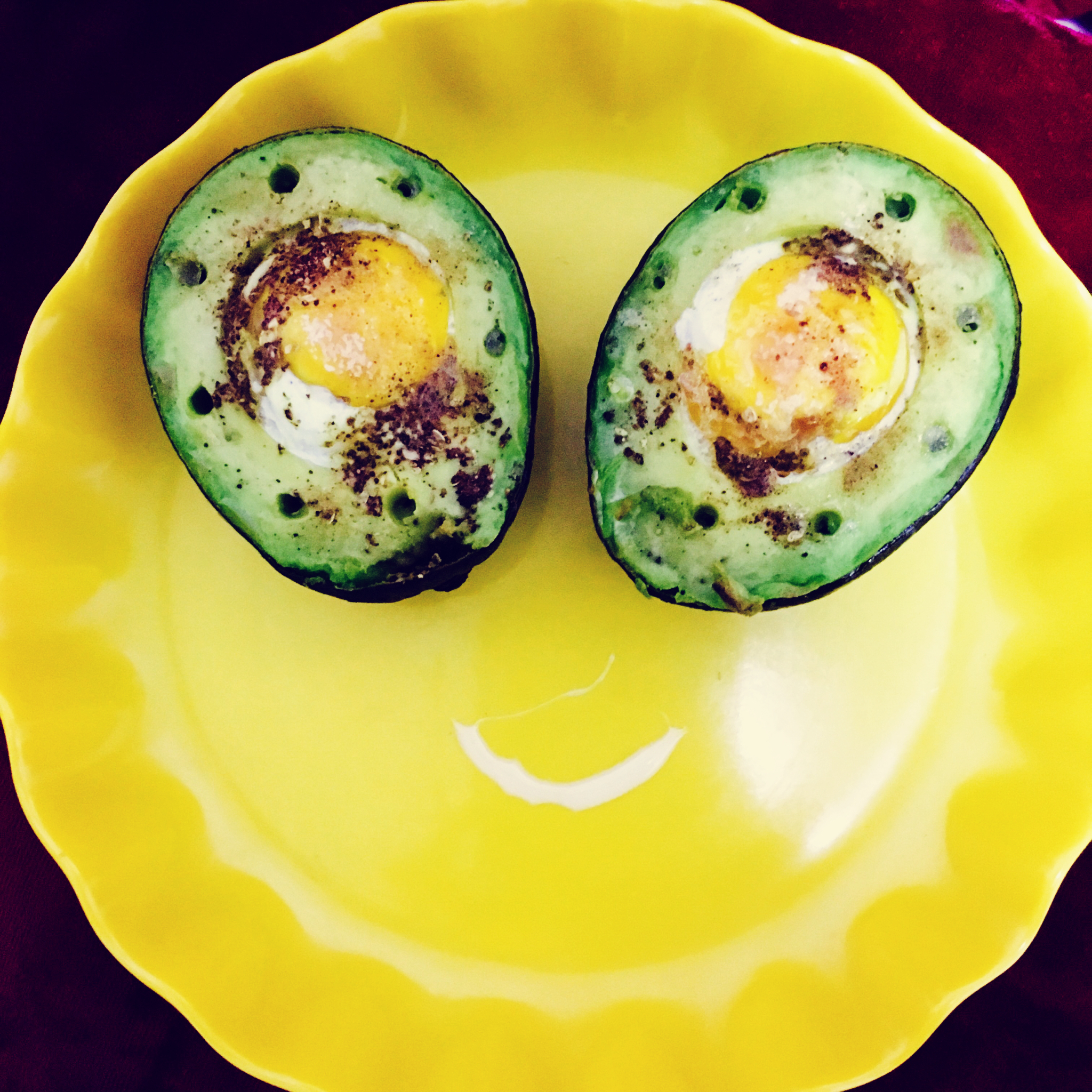 牛油果烤鸡蛋升级版