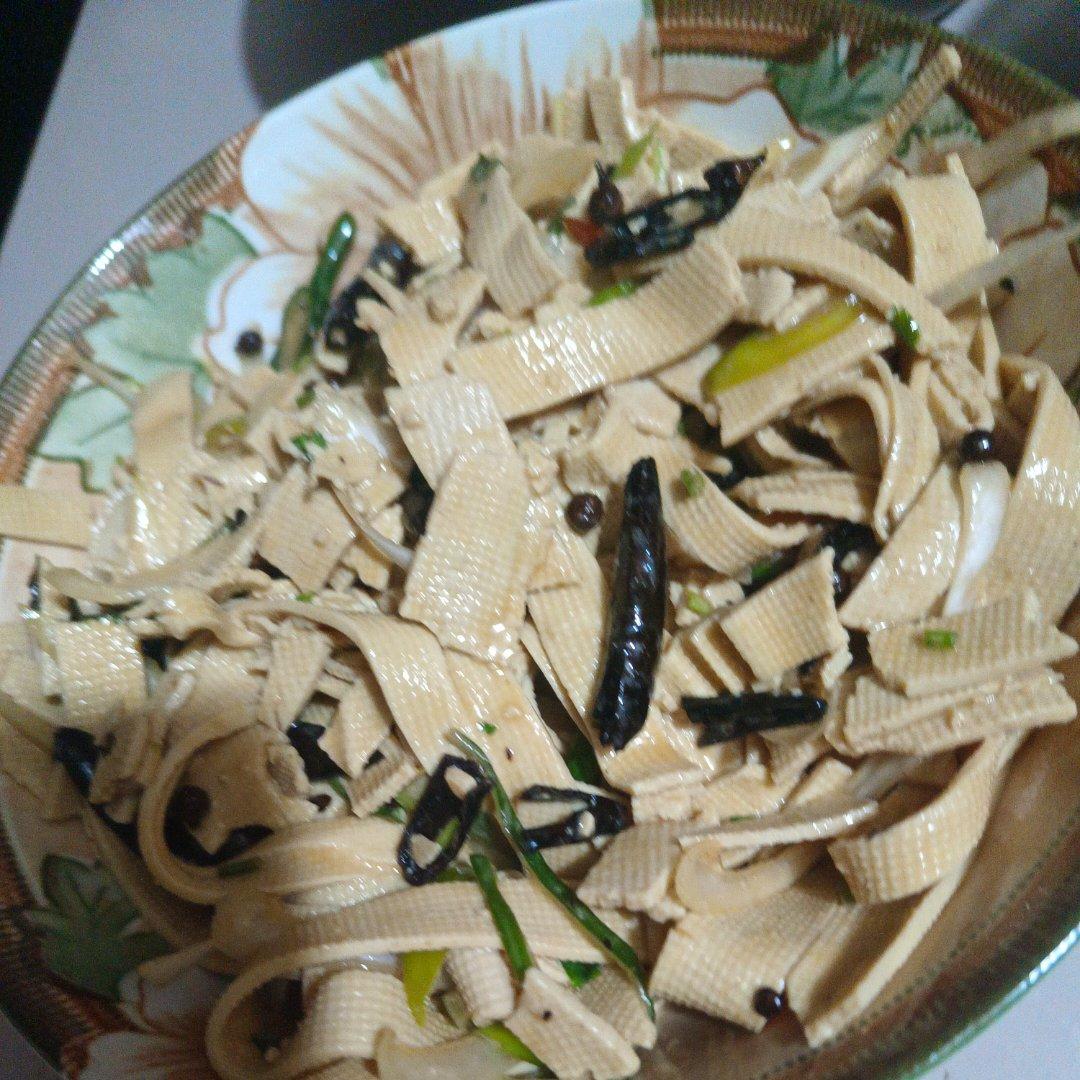拌豆腐皮