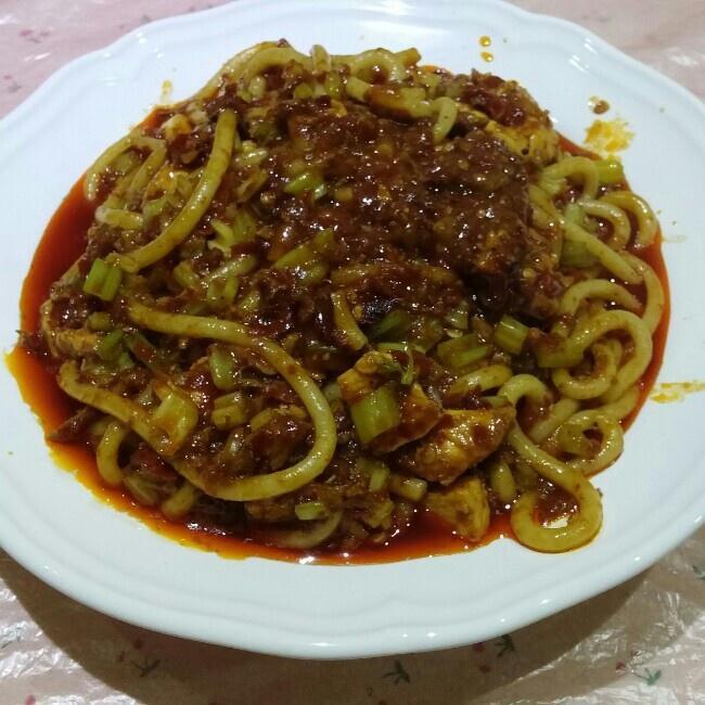 新疆炒米粉(酱香爆辣)
