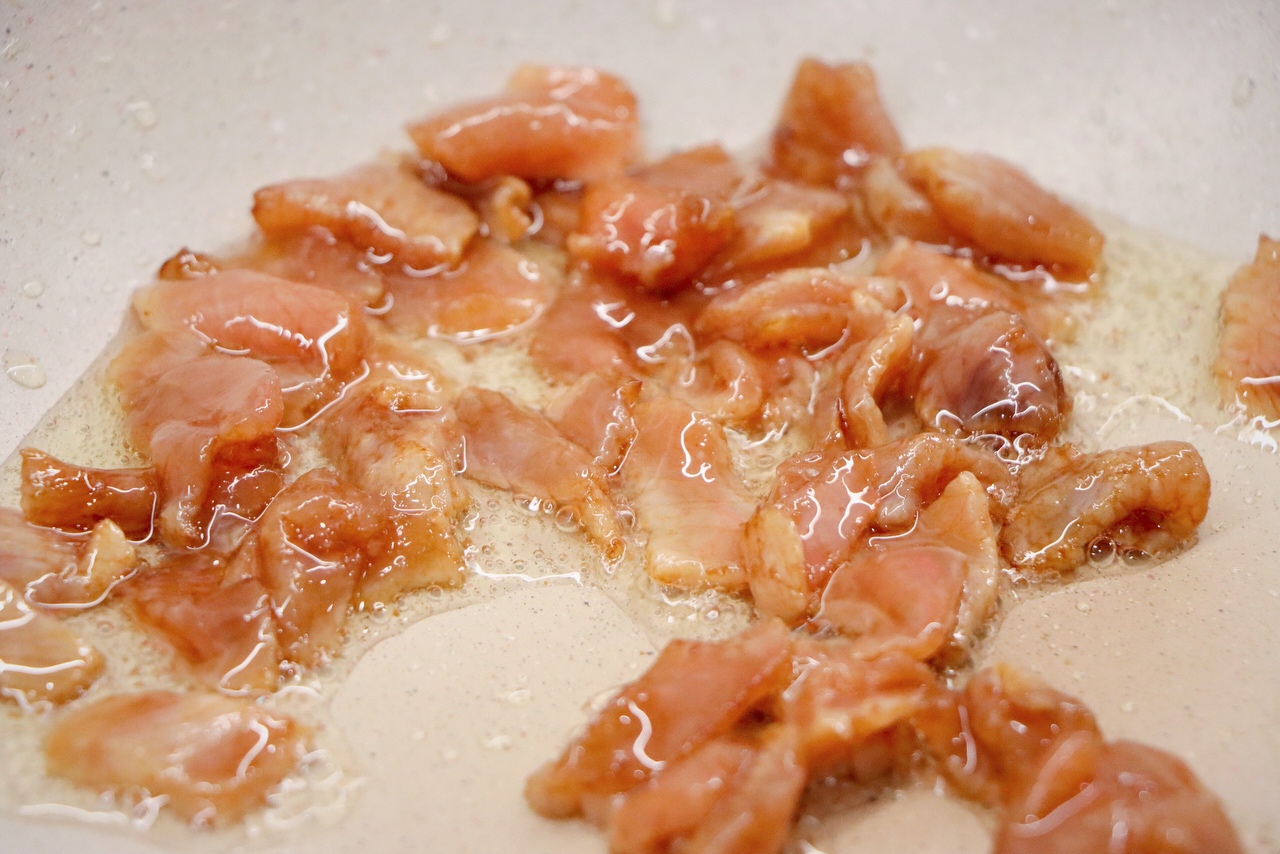 杏鲍菇炒肉的做法 步骤5