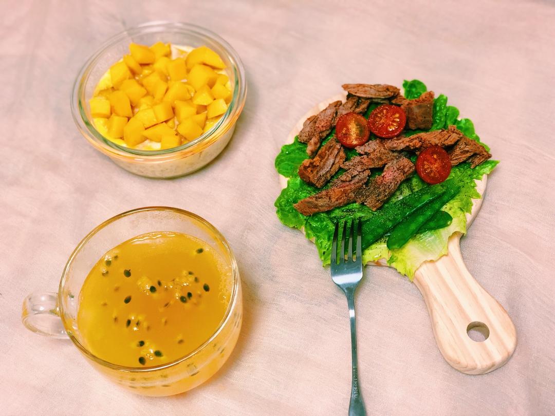 健康低脂早餐燕麦