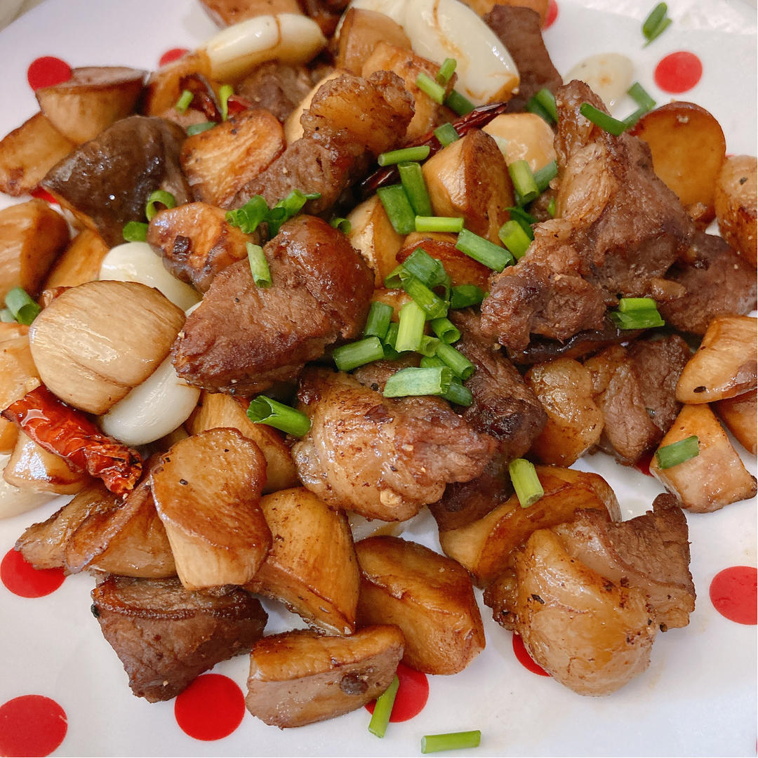 黑胡椒杏鲍菇牛肉粒