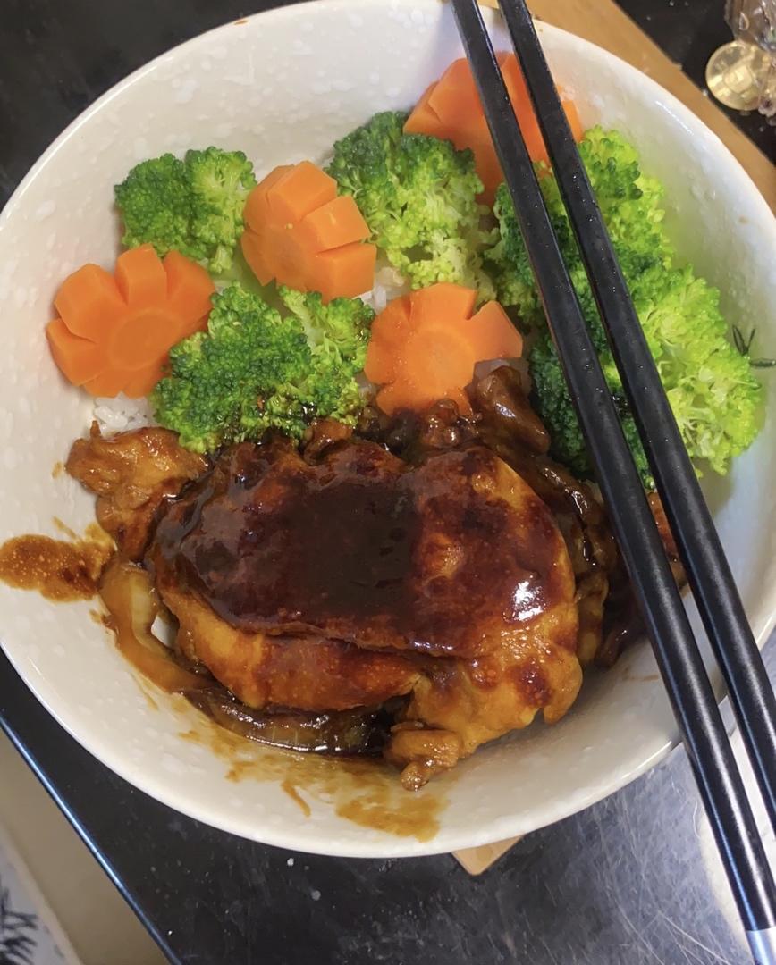 照烧鸡腿饭