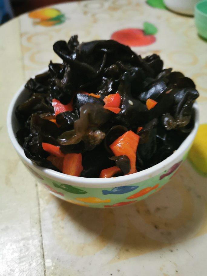凉拌黑木耳